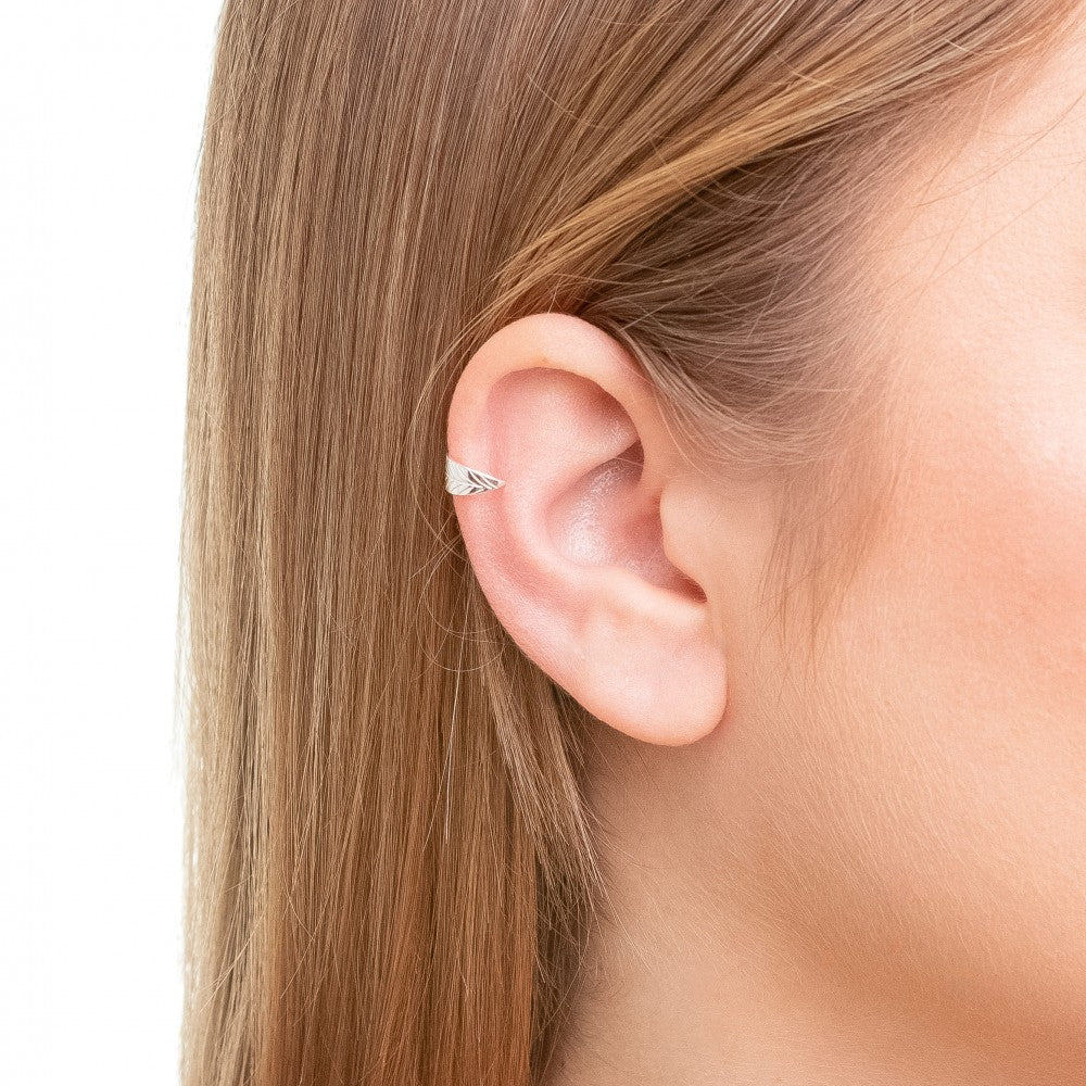 Piercing de Prata Fake Folha